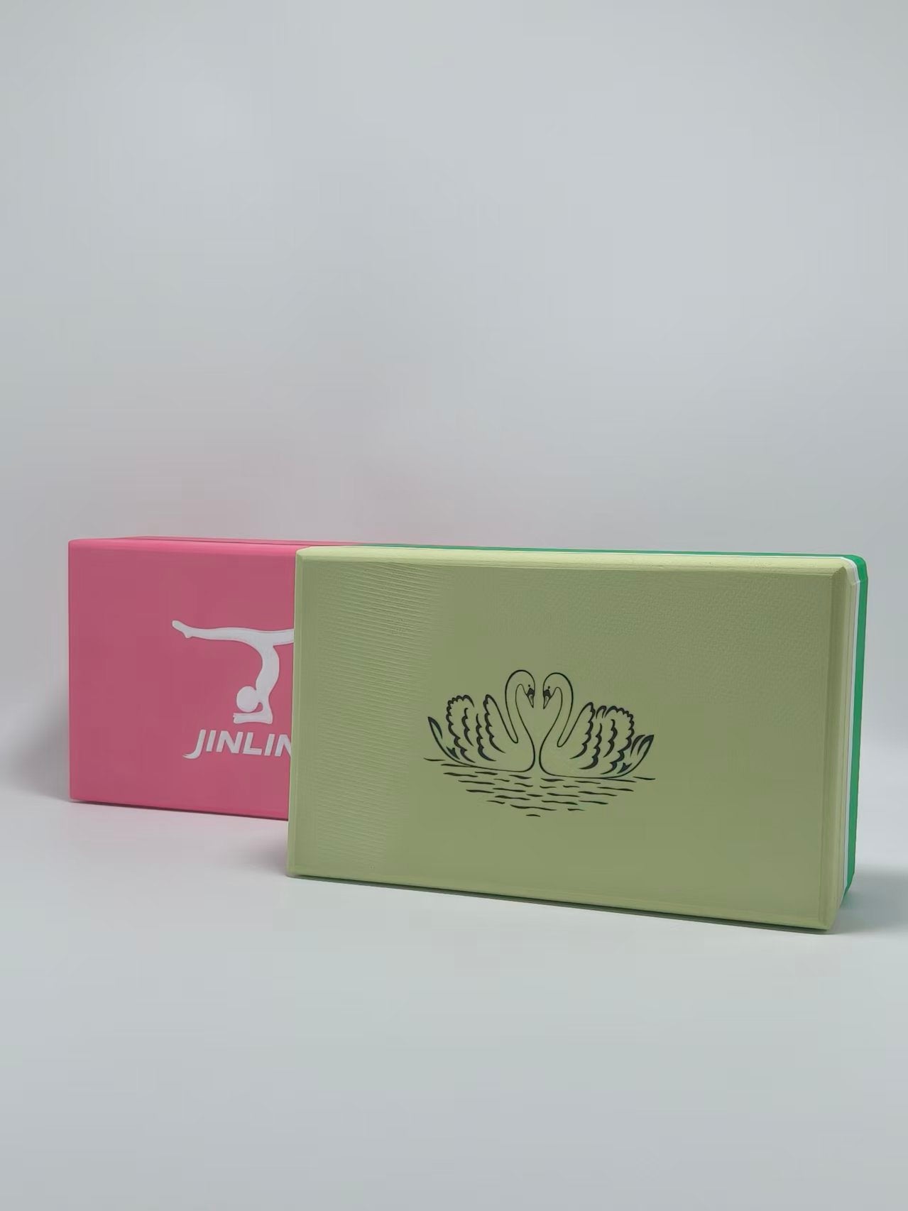 Sandwich cookies with double-sided printed yoga block